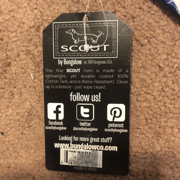 Scout Wristlet - Picture 4 of 4